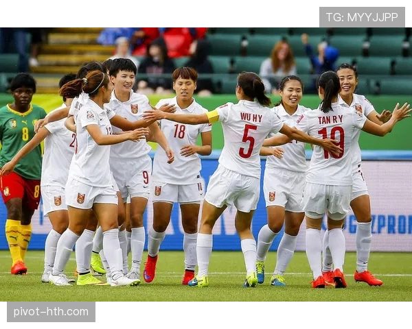 荷兰女足强势晋级世界杯四强，状态回暖再创辉煌