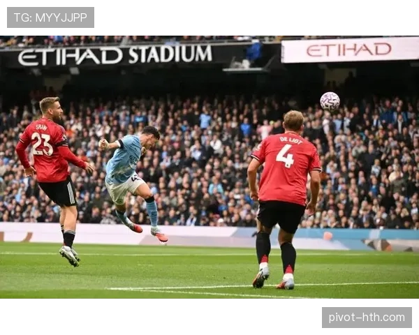 曼联3-1取胜却难控场,比赛主导权缺失问题显现 曼联3-1取胜却难控场,比赛主导权缺失问题显现